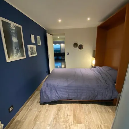 Appartement Luxe Vue Mer Au Pied Du Cap D'Antibes Αντίμπ